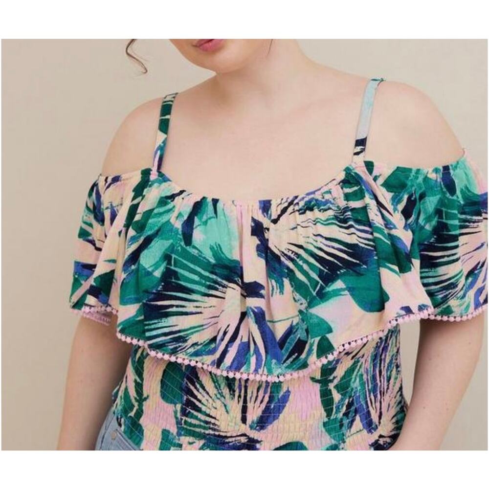 Torrid Crinkle Gauze Cold Shoulder Ruffle Floral Top Size 2X
